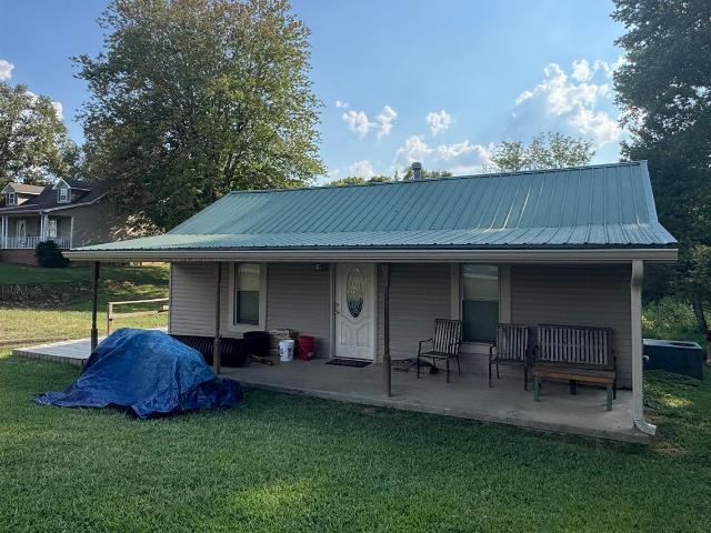 604 Stringtown Road