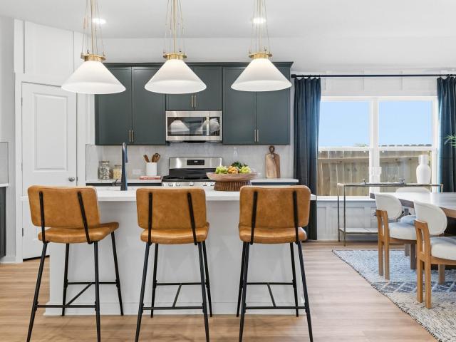 604 Quail Convey Dr