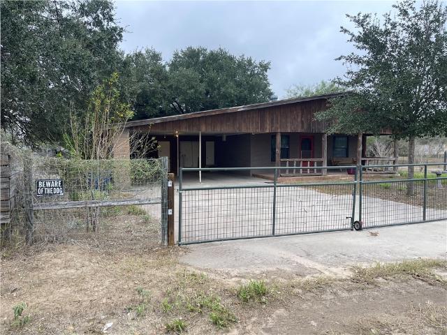 604 W Holland St, Falfurrias, TX 78355 | MLS #468734