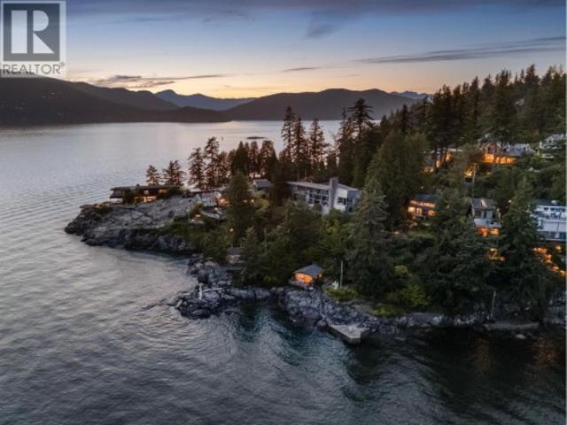 6054 Gleneagles Drive, West Vancouver, BC, V7W 1W2 Luxury House for sale | Listing ID R3163 | Royal LePage Carriage Trade Luxury Properties