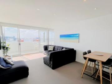 605/4 Honeysuckle Drive, Newcastle