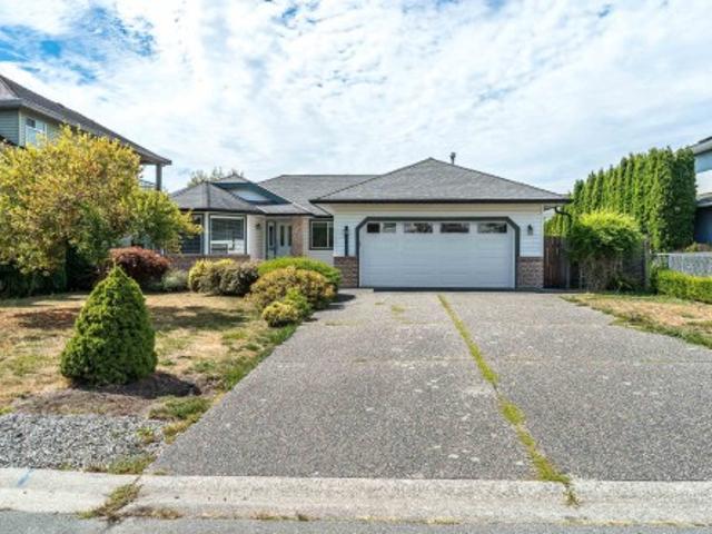 6055 A Street, Surrey, BC, V3S 8H1 house for sale | Listing ID R3157 | Royal LePage