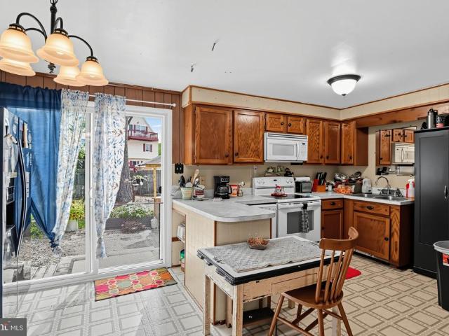 605 Allen Road