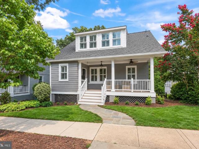 605 Johnston Place