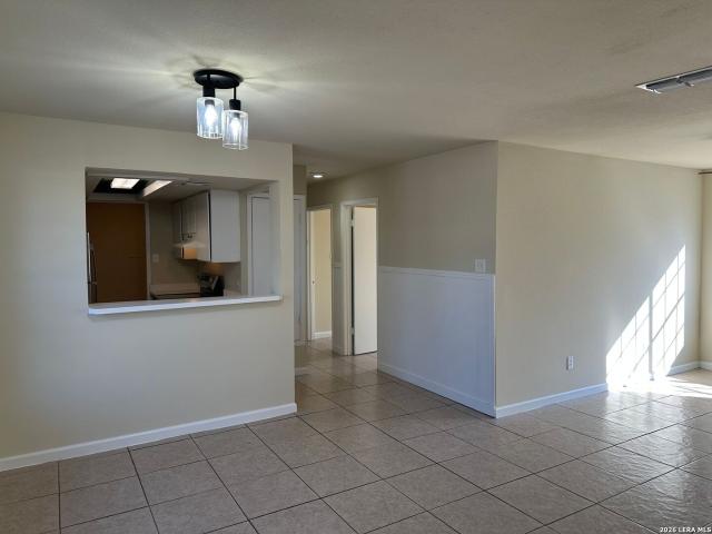 605 Oak Park Dr, Unit 605, Boerne, TX 78006 | MLS #1940