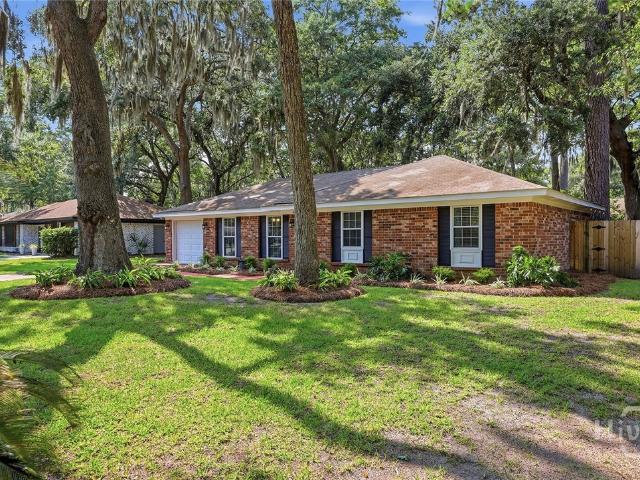 605 Leaning Oaks Drive