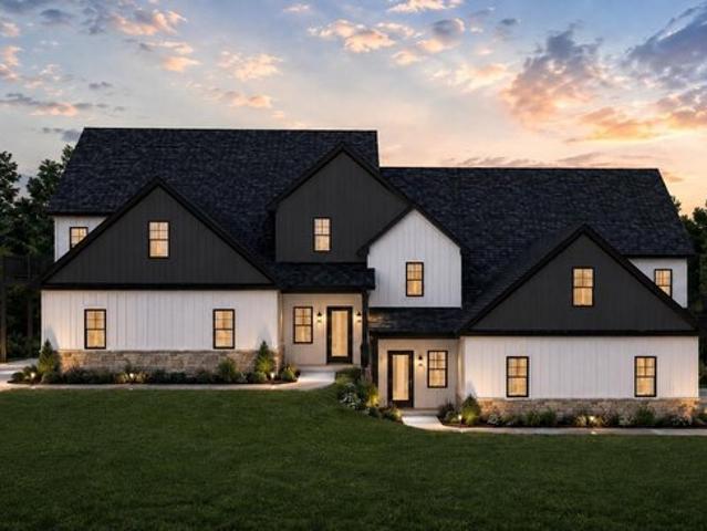 605 Monarch Ln Unit D, Beaver Dam, WI 53916