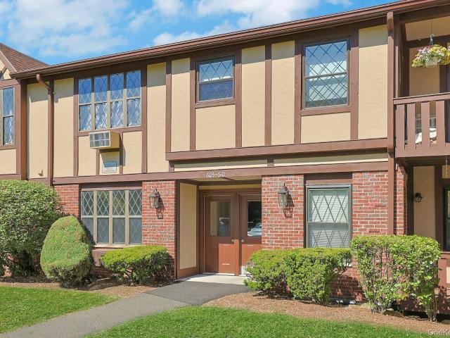 605 Sierra Vista Lane