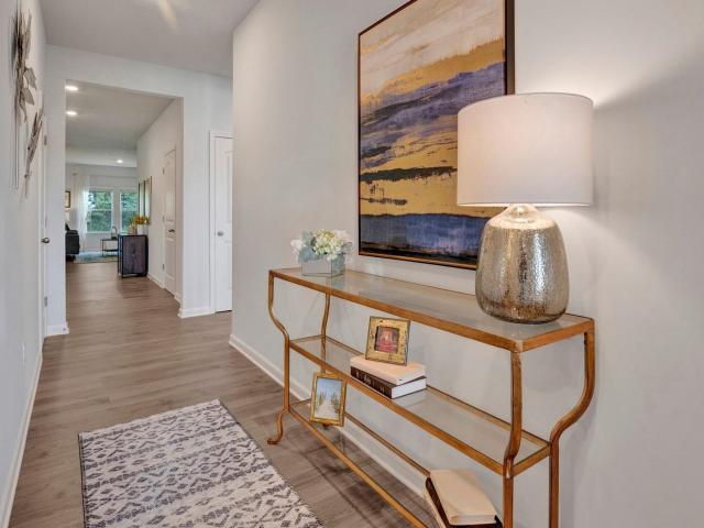 605 riverdale dr