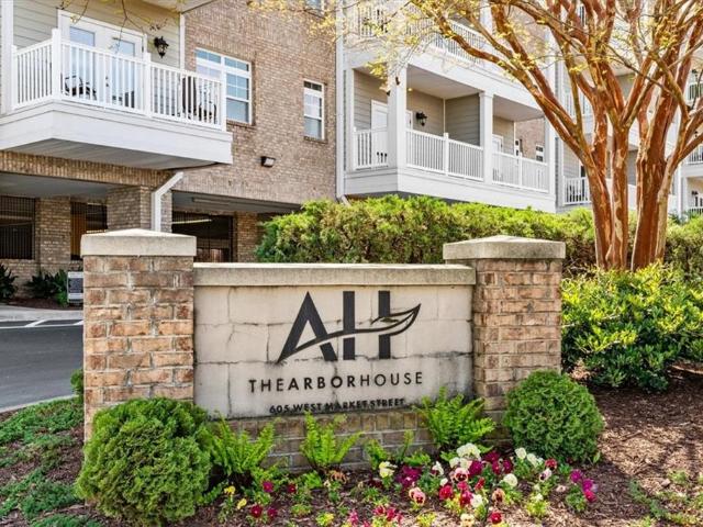 605 W Market Street #316