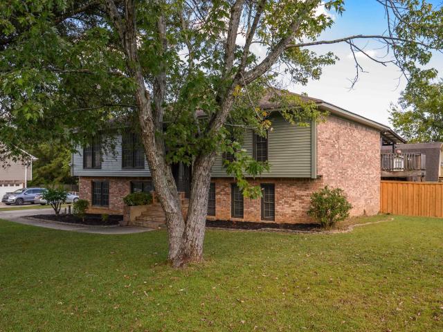 605 Valleyview Drive