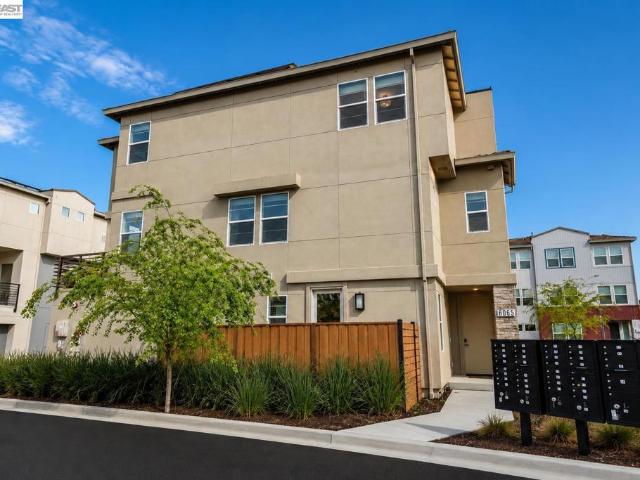 6065 Bullion Ln