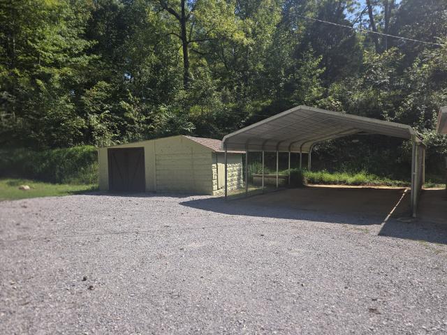 6061 US Highway 70 E