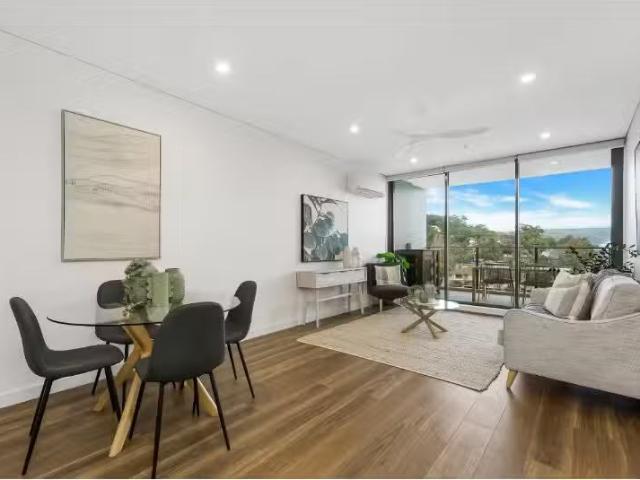 606/277 279 Mann Street, GOSFORD Apartment for rent Listed by.