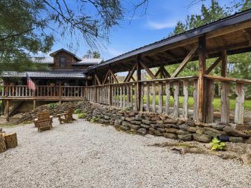 6063 Little Flock Road