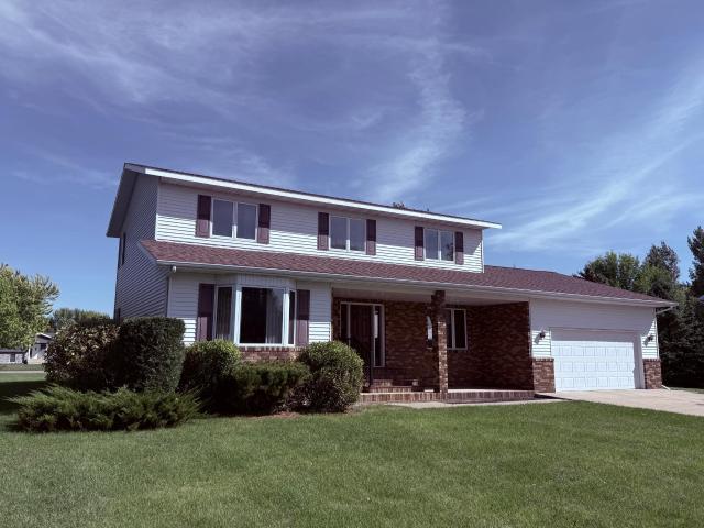 606 4th Street W
