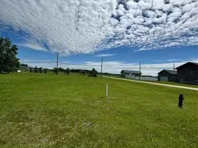 606 Albert Street, Radisson, SK, S0K 3L0 vacant land for sal.