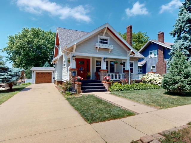 606 Barnes Street