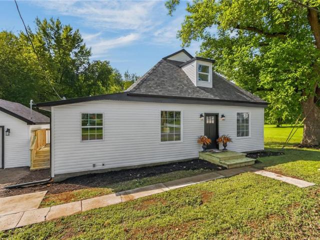 606 E Elijah Street
