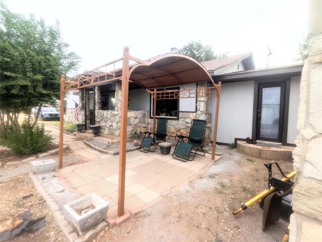 606 E Normal Street