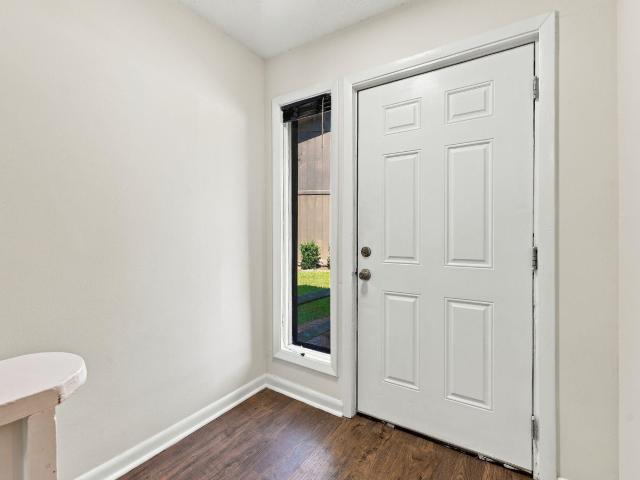 606 Oak Tree Drive 606
