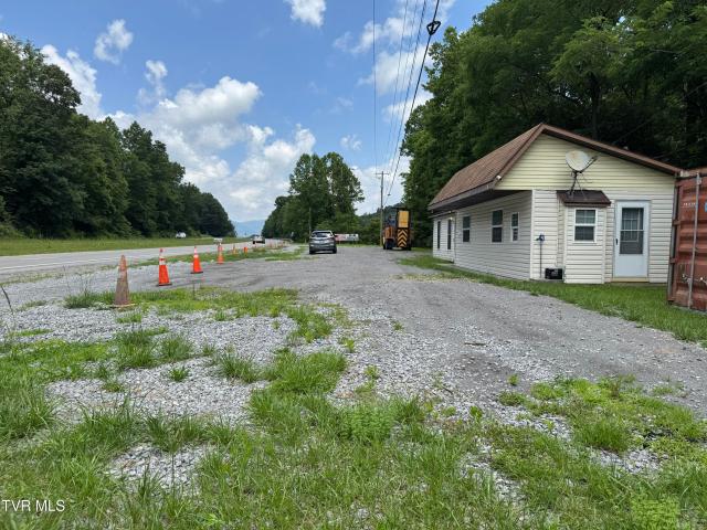 606 Orby Cantrell Highway