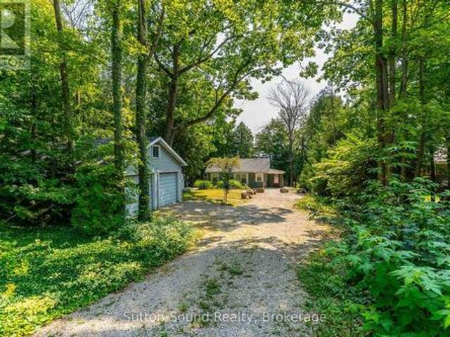 606 Mallory Beach Road, South Bruce Peninsula, ON, N0H 2T0 house for sale | Listing ID X13089 | Royal LePage