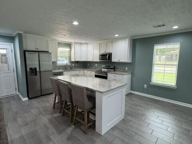 606 Merrymont Drive