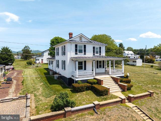 606 S First Street
