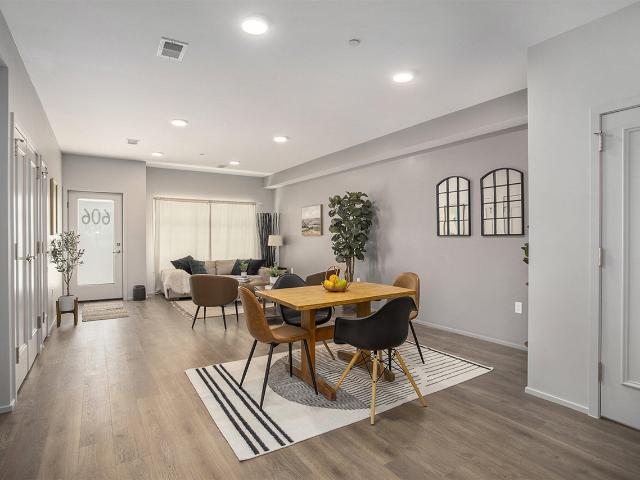 606 Southworth Terrace