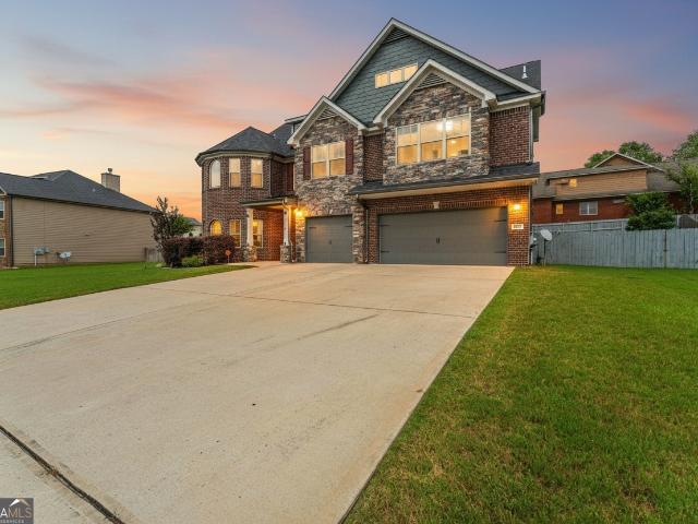 606 Shoshone Circle