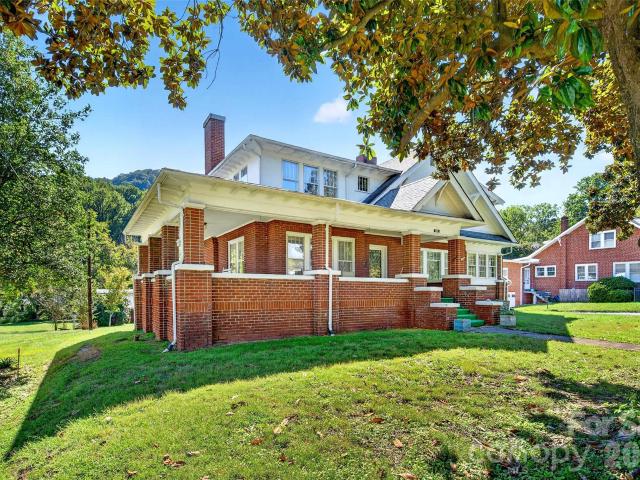 606 Rutherford Road