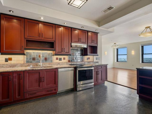 606 W Wisconsin Ave, Unit 1801