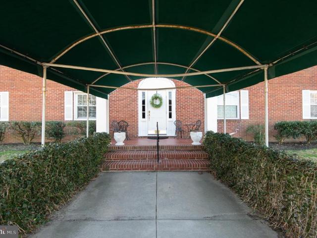 606 Water Street # 6