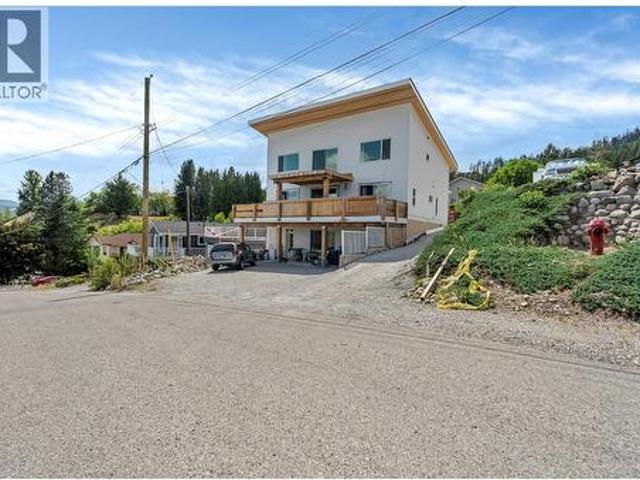 6074 Jackson Crescent Lot# 4, Peachland, BC, V0H 1X4 house for sale | Listing ID 10398 | Royal LePage