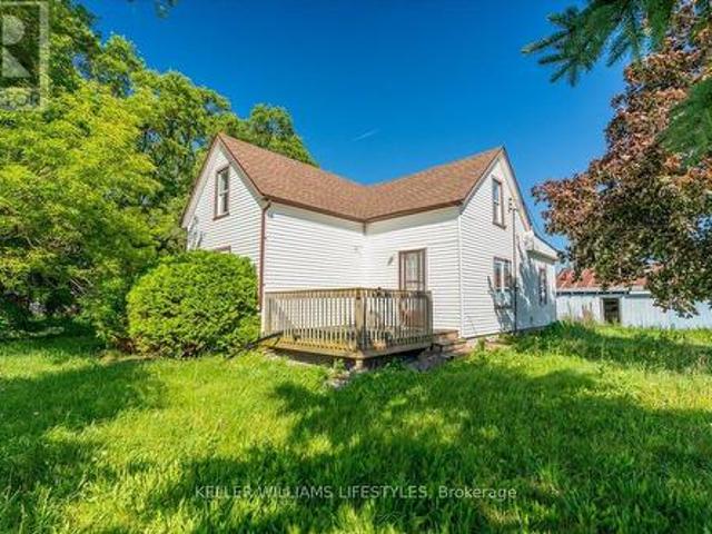 6079 Longwoods Road, Southwest Middlesex, ON, N0L 1T0 house for sale | Listing ID X13488 | Royal LePage
