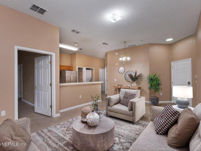 6070 Maggies Cir, Unit 105, Jacksonville, FL 32244 | MLS #2125