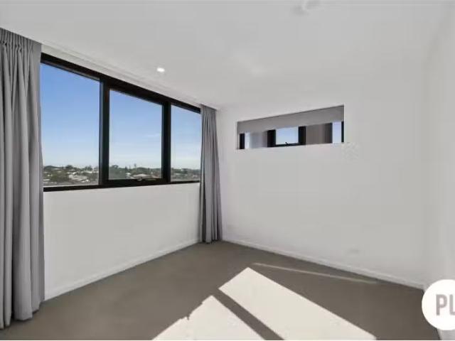 607/17 Deshon Street, WOOLLOONGABBA Apartment for rent Listed.