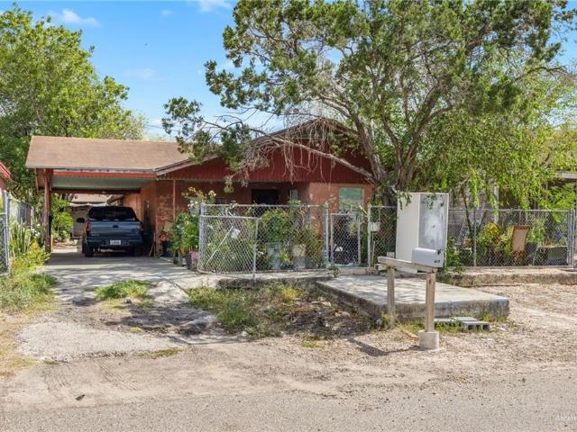 607 1/2 N Texas St, Rio Grande City, TX 78582 | MLS #483223