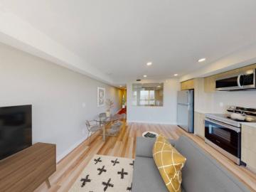 607 408 East Columbia