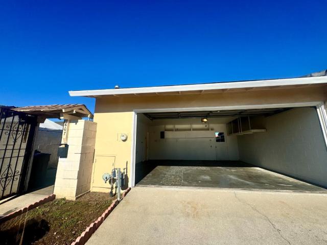 607 Calaveras Dr, Salinas, CA 93906 | MLS #ML82043