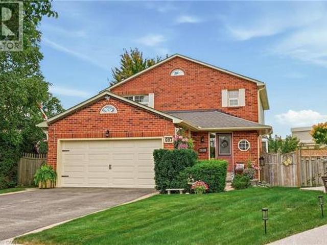 607 Clover Park Crescent, Milton, ON, L9T 4T7 house for sale | Listing ID 40863 | Royal LePage