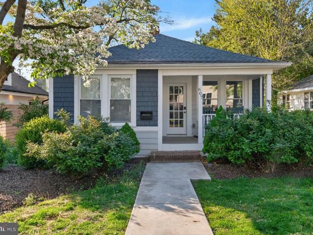 607 Melvin Avenue
