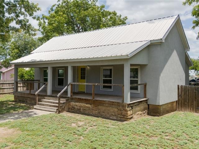 607 S Main St