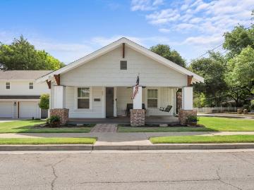 607 South Alamo Street, Weatherford, US, TX
