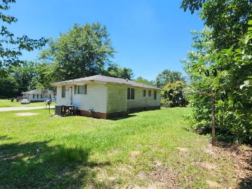 607 Sherrie Lane