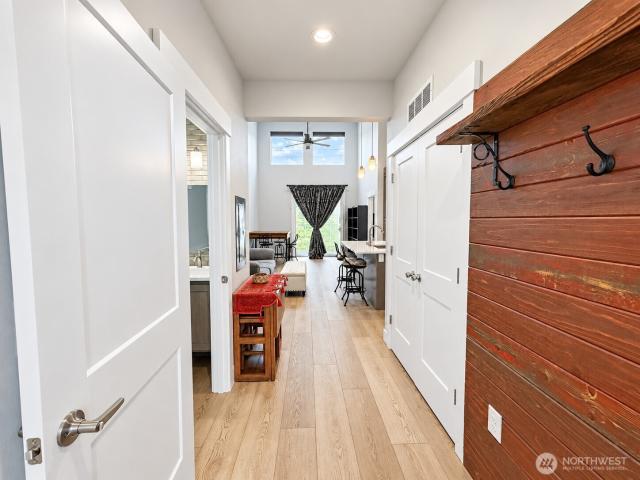 607 Sunset Avenue NE # N8