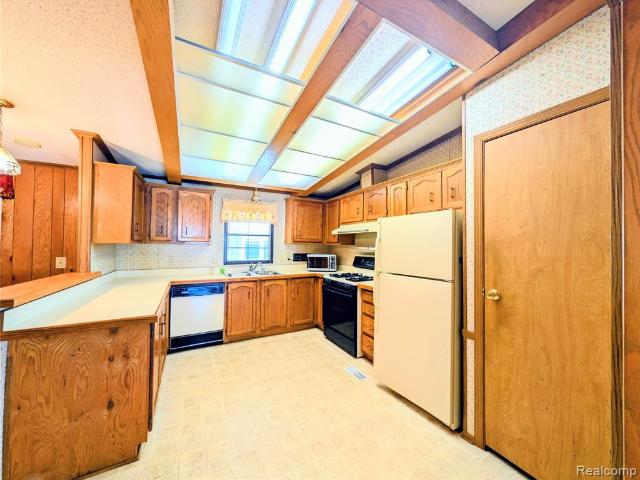 607 Park View