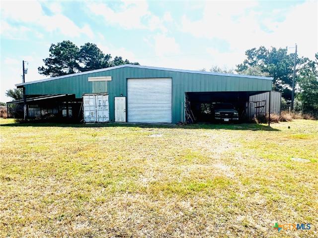 607 Quail Meadow Rd, Seadrift, TX 77983 | MLS #606434