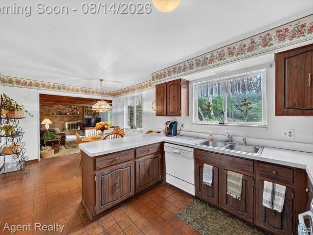 6084 Deguise Court